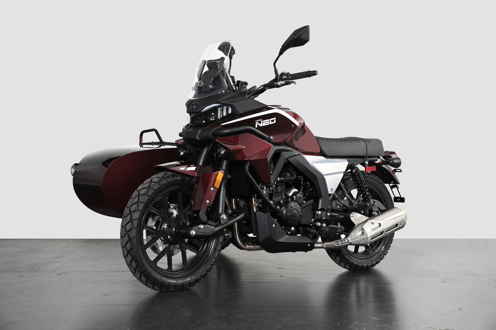 Coming: 2026 Ural Neo 500 in Burgundy
